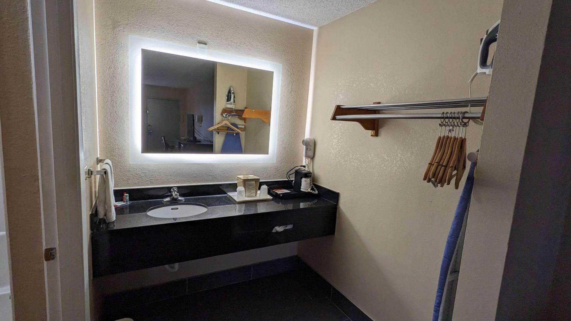 Surestay Hotel By Best Western Meridian Dış mekan fotoğraf